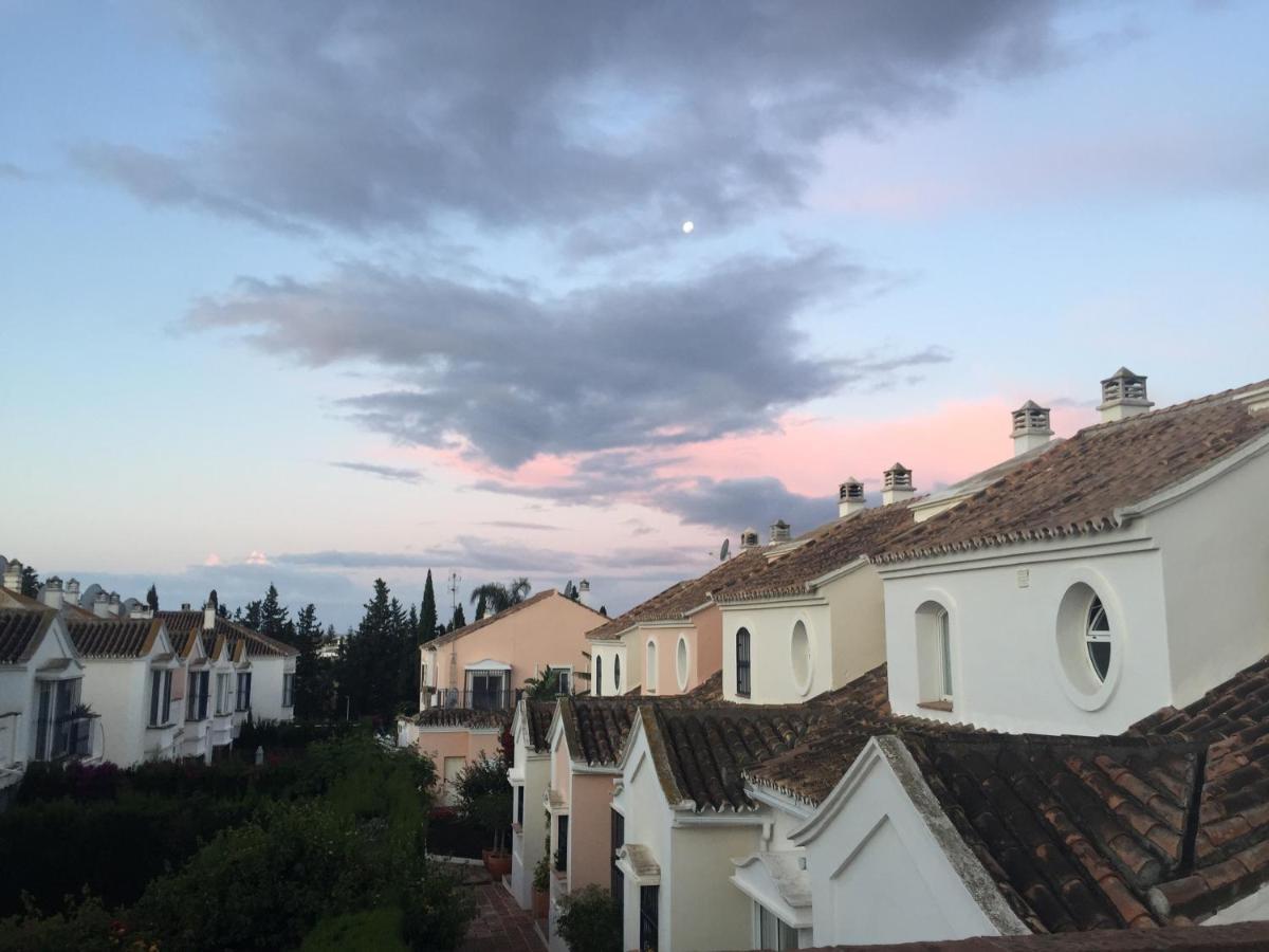 Charming 1 Bedroom Suite With Shared Kitchen Next To Puerto Banus Marbella Eksteriør bilde